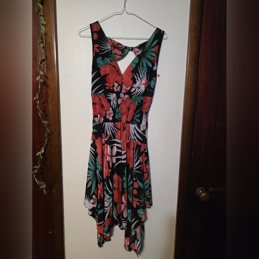 Floral Print Sleeveless Dress